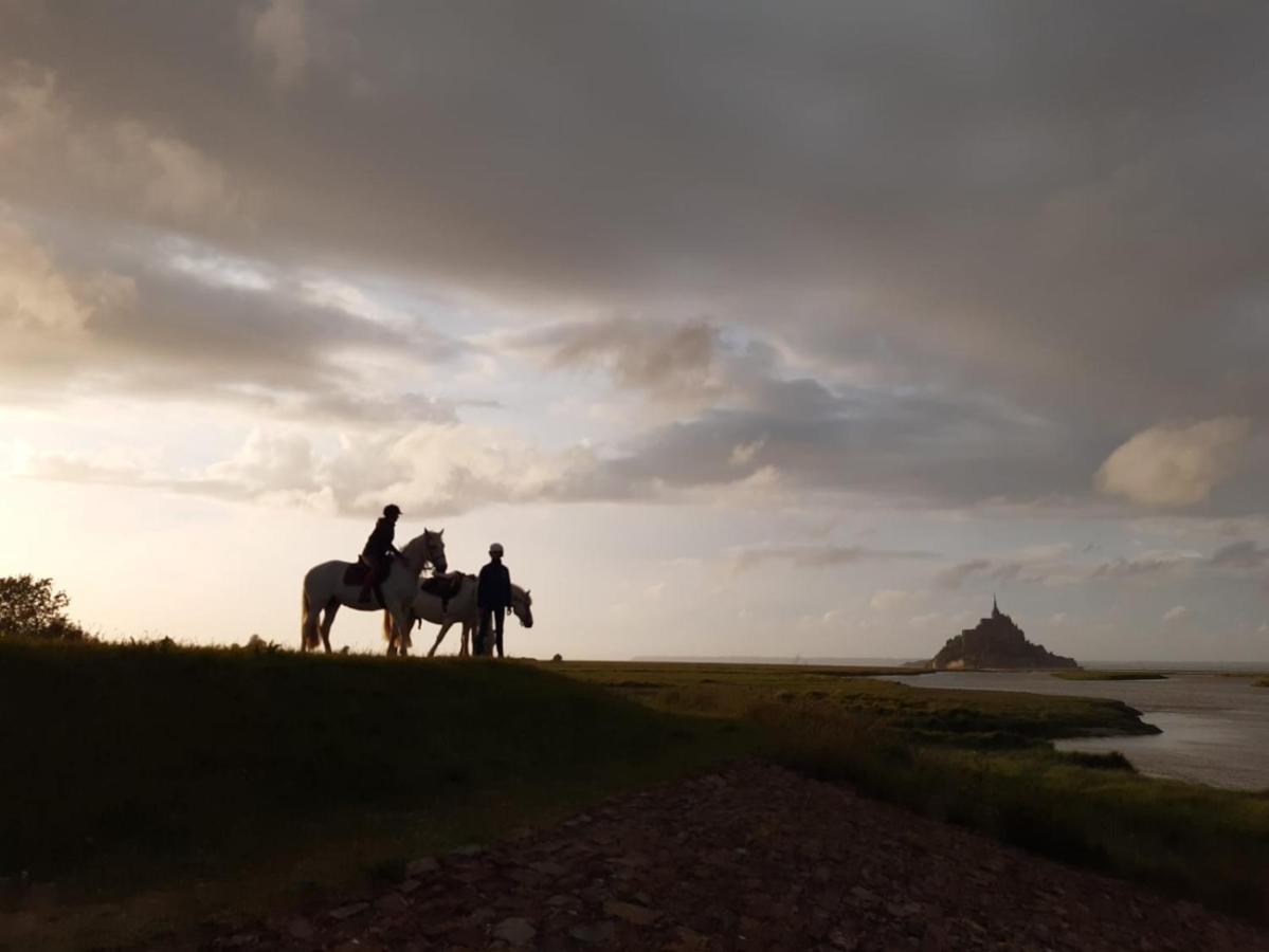פונטורסון Gite Le Chausey Mont Saint Michel מראה חיצוני תמונה